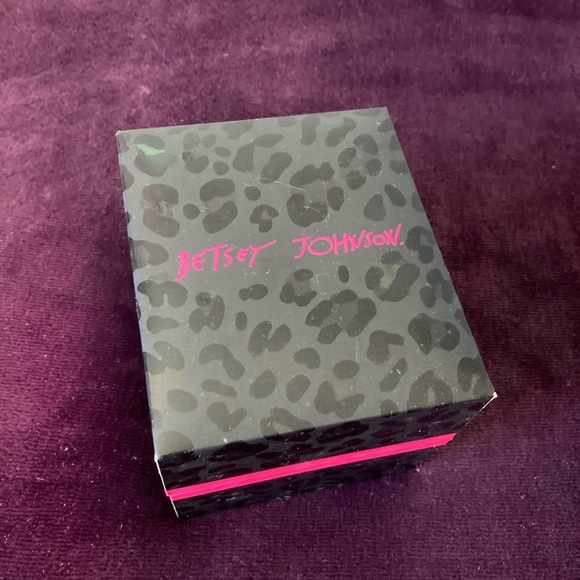 Betsey Johnson Leopard Cat Watch - Picture 5 of 5